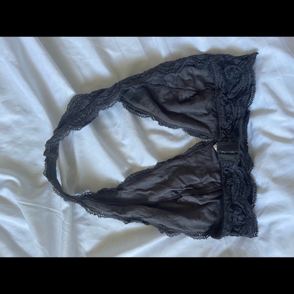 urban outfitters halter bralette - Picture 2 of 2